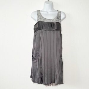 Y2K ALICE + OLIVIA Pleated Dress Gray Sequins Shift Sleeveless Chic Dress XS